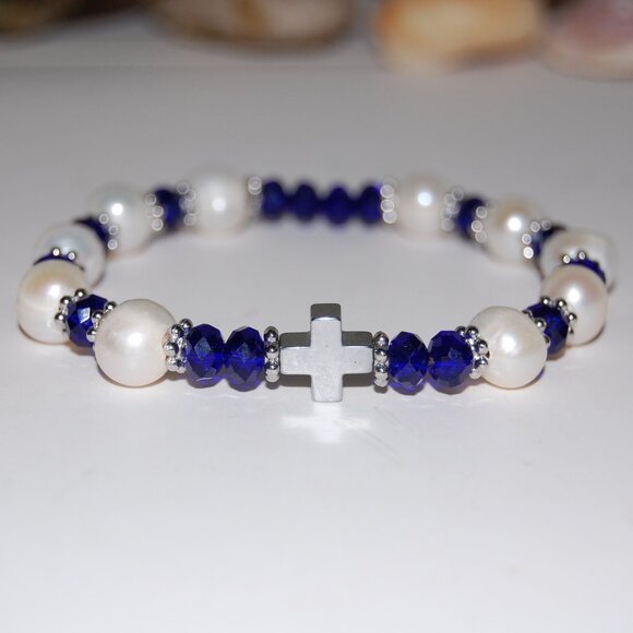 Cross Bracelet,Pearls Bracelet,Rosary Bracelet,Freshwater Pearls,Rosary Pearls - Picture 3 of 3